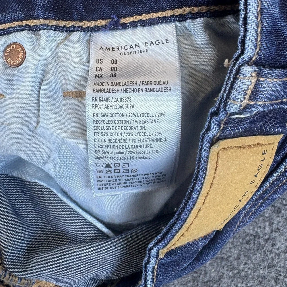 American Eagle Outfitters Cut Off Shorts Women 26x4 Blue Denim Cotton Frayed Hem